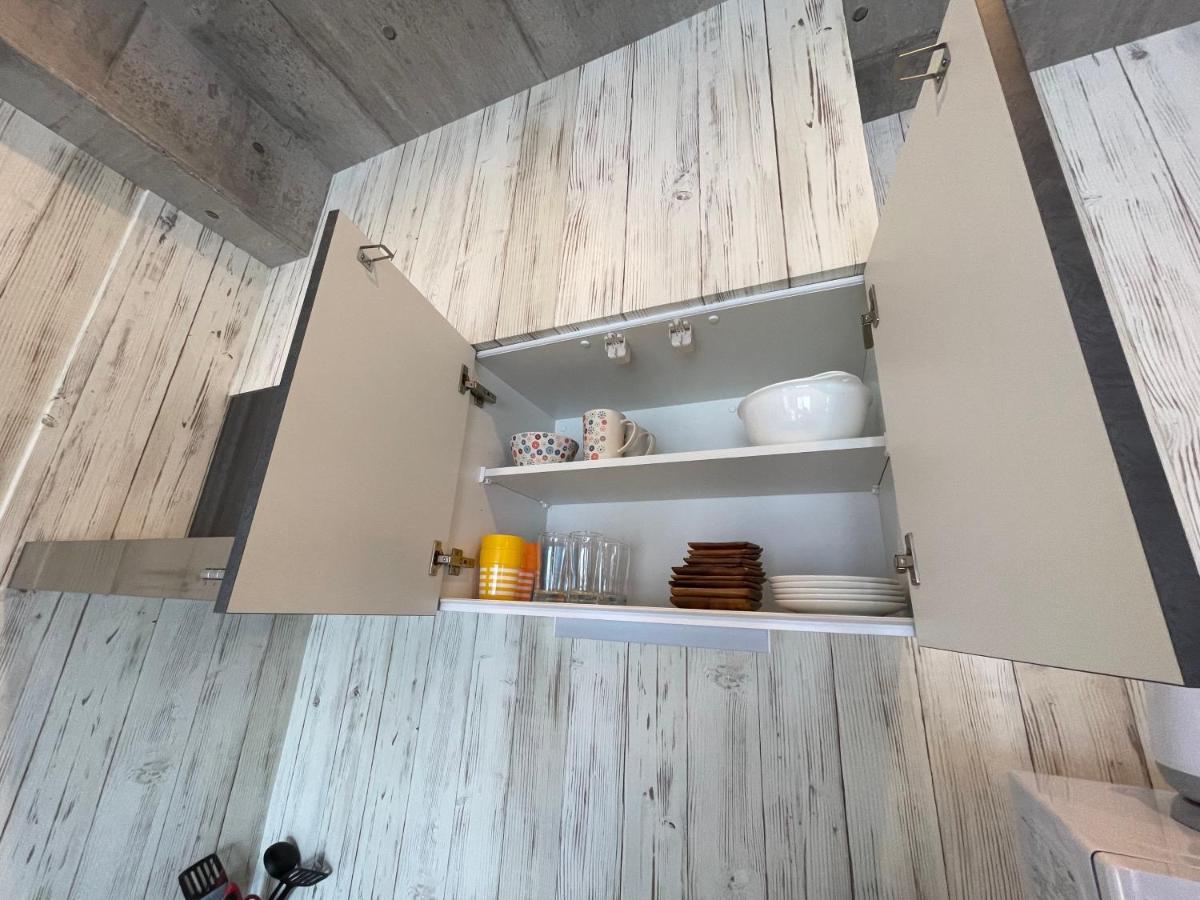 Wolf Pack Apartment 1002 Osaka Exterior photo